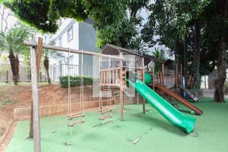 Apartamento à venda com 70m², 2 quartos e 2 vagasÁrea comum - Playground