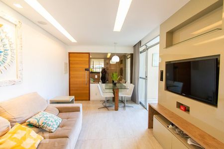 Sala de apartamento para alugar com 3 quartos, 70m² em Jardim Alvorada, Belo Horizonte