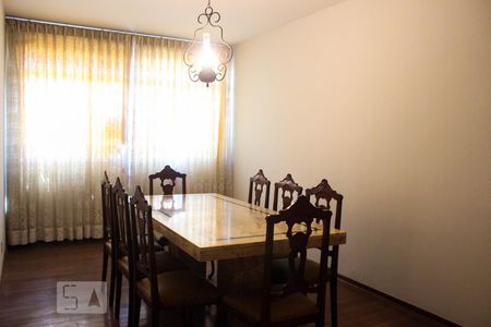 Apartamento para alugar com 260m², 4 quartos e 3 vagasSala de jantar