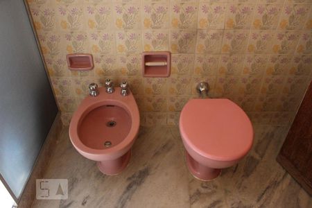 Apartamento para alugar com 260m², 4 quartos e 3 vagasBanheiro suíte 2