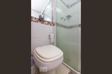 Banheiro social de apartamento para alugar com 3 quartos, 100m² em Méier, Rio de Janeiro