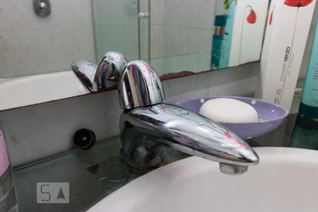 Apartamento para alugar com 100m², 3 quartos e 2 vagasBanheiro da suíte