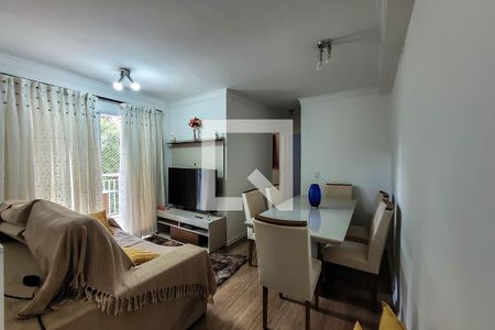 sala de estar/jantar de apartamento para alugar com 2 quartos, 52m² em Jardim Celeste, São Paulo