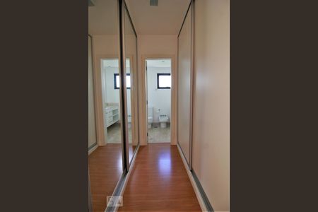 Apartamento à venda com 282m², 3 quartos e 4 vagasSuíte 2