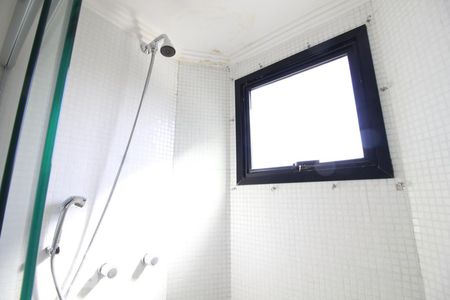 Apartamento à venda com 282m², 3 quartos e 4 vagasChuveiro