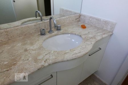 Apartamento à venda com 282m², 3 quartos e 4 vagasPia