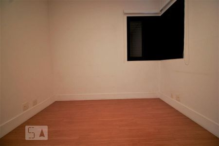 Apartamento à venda com 282m², 3 quartos e 4 vagasSuíte 1