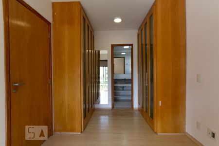 Apartamento para alugar com 49m², 1 quarto e 2 vagas Apartamento para alugar com 49m², 1 quarto e 2 vagasSuíte