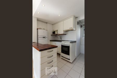 Apartamento para alugar com 49m², 1 quarto e 2 vagas Apartamento para alugar com 49m², 1 quarto e 2 vagasCozinha