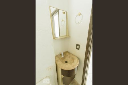 Banheiro de apartamento à venda com 2 quartos, 50m² em Jacarepaguá, Rio de Janeiro