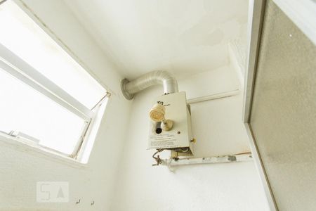 Banheiro de apartamento à venda com 2 quartos, 50m² em Jacarepaguá, Rio de Janeiro