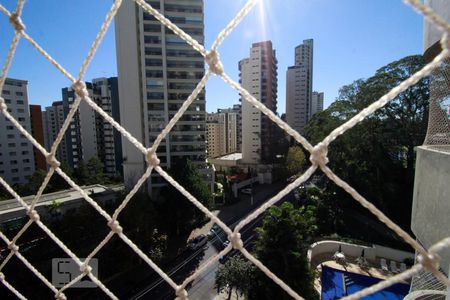 Apartamento para alugar com 230m², 3 quartos e 4 vagasVista da suíte 1