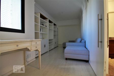Apartamento para alugar com 230m², 3 quartos e 4 vagasCorredor