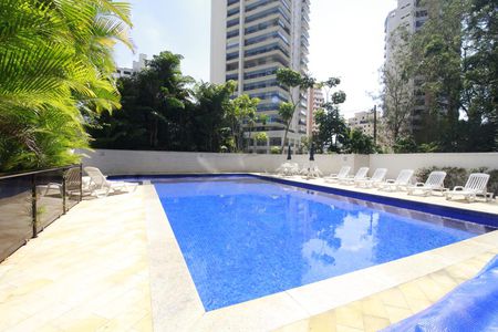 Apartamento para alugar com 230m², 3 quartos e 4 vagasPiscina