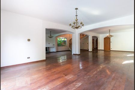 Sala de casa para alugar com 4 quartos, 483m² em Boaçava, São Paulo