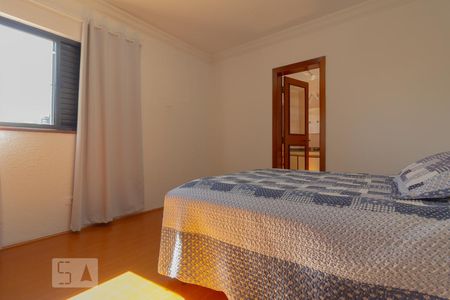 Apartamento à venda com 246m², 3 quartos e 4 vagasQuarto suíte 2