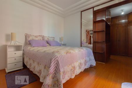 Apartamento à venda com 246m², 3 quartos e 4 vagasQuarto suíte1