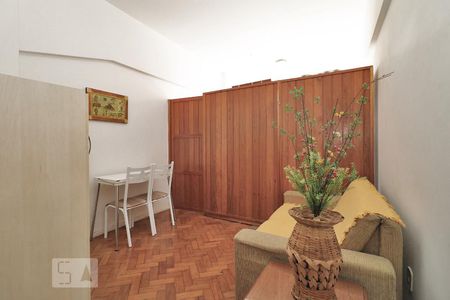 Sala. de apartamento à venda com 1 quarto, 34m² em Copacabana, Rio de Janeiro