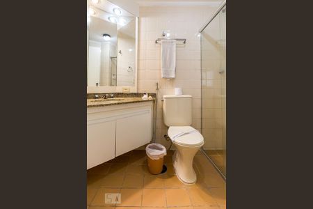 Banheiro de apartamento à venda com 1 quarto, 39m² em Jardim Paulista, São Paulo