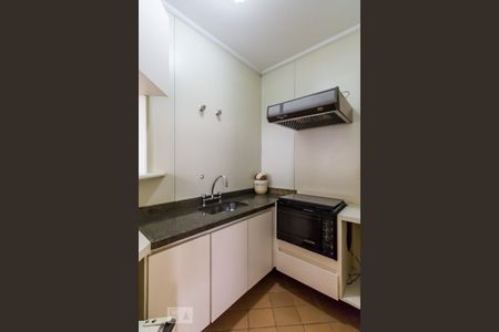 Cozinha de apartamento à venda com 1 quarto, 39m² em Jardim Paulista, São Paulo