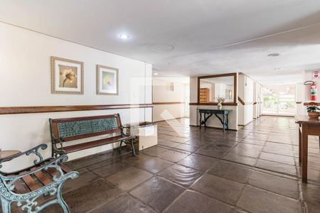 Apartamento à venda com 160m², 3 quartos e 2 vagasHall social