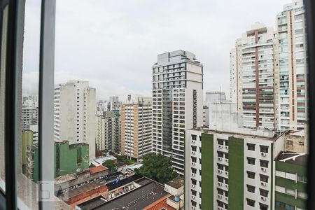 Apartamento à venda com 77m², 2 quartos e 2 vagas Apartamento à venda com 77m², 2 quartos e 2 vagasVista
