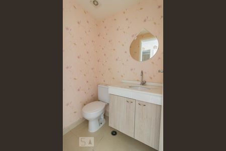 Lavabo de apartamento para alugar com 3 quartos, 115m² em Vila Santo Antônio, Guarulhos