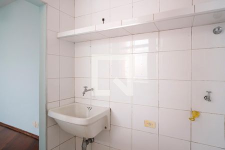 Casa à venda com 95m², 3 quartos e 1 vagaÁrea de serviço
