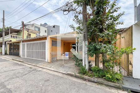 Casa à venda com 95m², 3 quartos e 1 vagaFachada + plaquinha