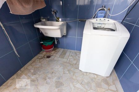 Apartamento à venda com 210m², 3 quartos e 1 vaga Apartamento à venda com 210m², 3 quartos e 1 vagaÁrea de Serviço