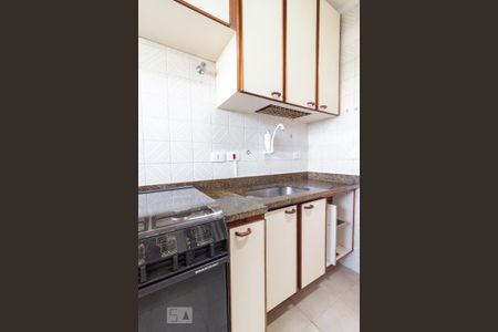 Apartamento para alugar com 70m², 2 quartos e 1 vagaCozinha