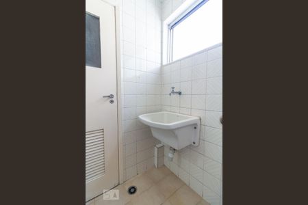 Apartamento para alugar com 70m², 2 quartos e 1 vagaÁrea de Serviço