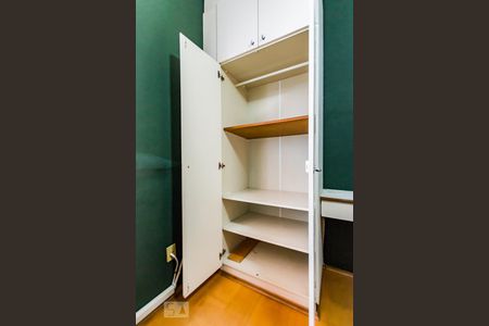 Apartamento à venda com 78m², 3 quartos e 2 vagasQuarto 3