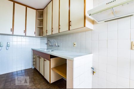 Apartamento à venda com 78m², 3 quartos e 2 vagasCozinha