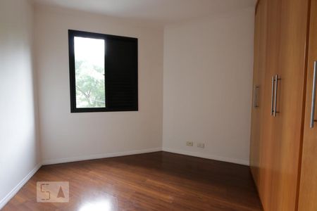 quarto de apartamento à venda com 1 quarto, 43m² em Vila Suzana, São Paulo