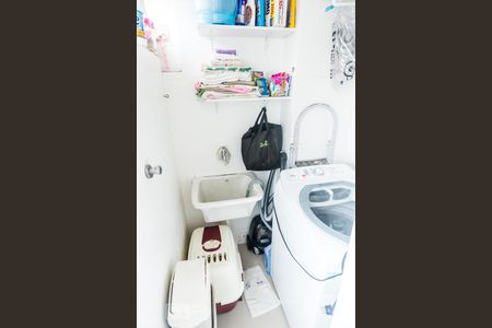 Apartamento à venda com 69m², 2 quartos e 1 vagaÁrea de Serviço