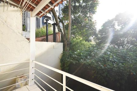Casa para alugar com 180m², 3 quartos e 2 vagasÁrea de Serviço
