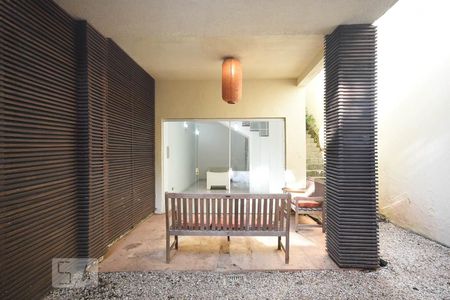 Varanda de casa para alugar com 3 quartos, 180m² em Paraíso do Morumbi, São Paulo