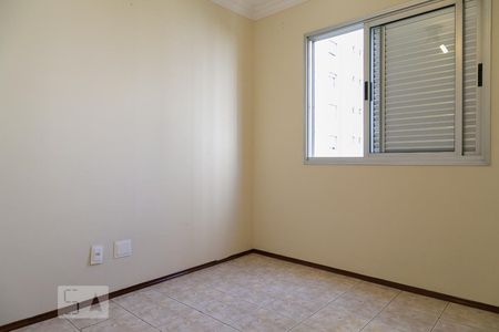 Quarto de apartamento à venda com 2 quartos, 90m² em Vila Firmiano Pinto, São Paulo