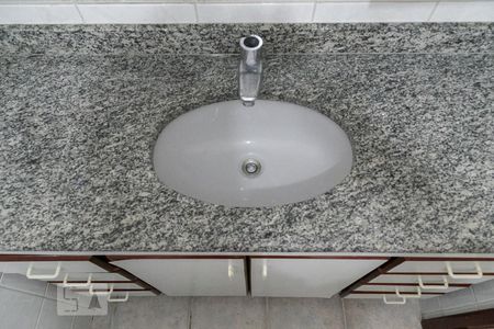 Detalhe do banheiro da suíte  de apartamento à venda com 2 quartos, 90m² em Vila Firmiano Pinto, São Paulo