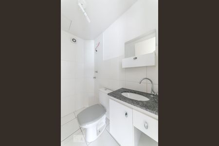 Banheiro de apartamento para alugar com 3 quartos, 65m² em Jardim Nova Europa, Campinas