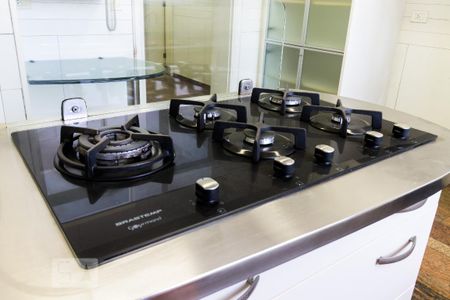 Detalhe cooktop de apartamento para alugar com 4 quartos, 394m² em Jardim Anália Franco, São Paulo