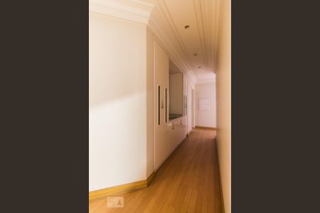 Acesso aos dormitórios de apartamento para alugar com 4 quartos, 394m² em Jardim Anália Franco, São Paulo