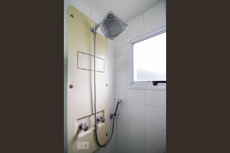 Apartamento para alugar com 64m², 3 quartos e 1 vagaBanheiro Suíte