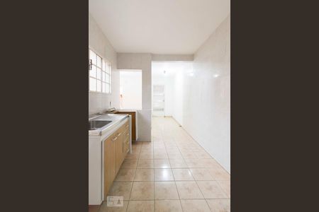 Cozinha de casa à venda com 3 quartos, 130m² em Vila Vitório Mazzei, São Paulo