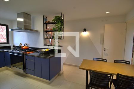 Apartamento à venda com 235m², 3 quartos e 4 vagasCozinha