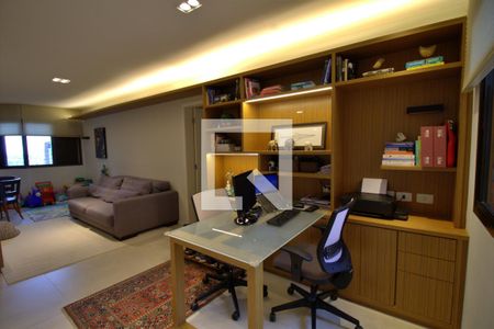 Apartamento à venda com 235m², 3 quartos e 4 vagasSala 3