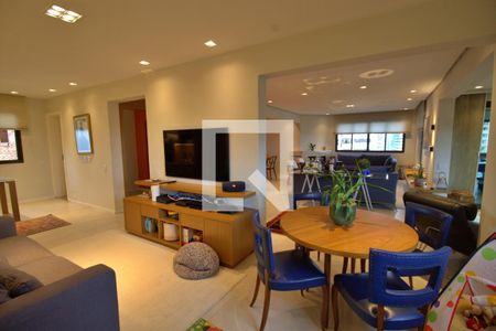 Apartamento à venda com 235m², 3 quartos e 4 vagasSala 3