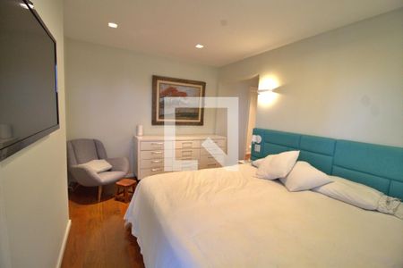 Apartamento à venda com 235m², 3 quartos e 4 vagasSuíte 3