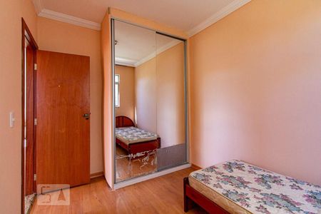 Quarto 1 de apartamento para alugar com 3 quartos, 74m² em Heliópolis, Belo Horizonte